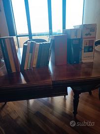 Vocabolari e libri