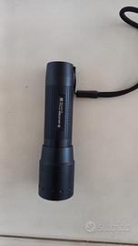 torcia led lenser 