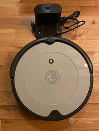 Aspirapolvere iRobot Roomba 698