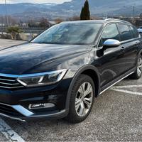 Alltrack  nera top