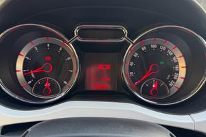 Opel Adam Jam 2014 - perfetta per neopatentati