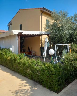 Villetta a schiera in residence