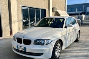 BMW 116D 2009 - 196000km