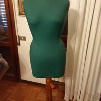 Manichino da donna sartoriale