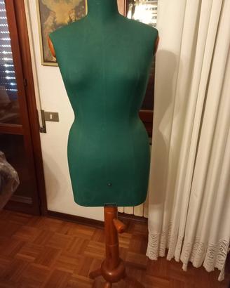 Manichino da donna sartoriale