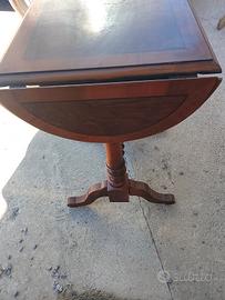 tavolino apribile in legno 