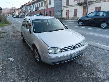 Golf 1.6 2003 GPL 1.000 euro compreso voltura 