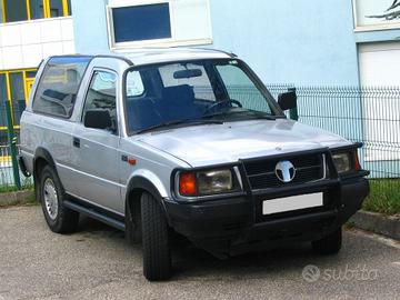 Parabrezza Tata Sierra 1997