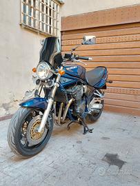 SUZUKI BANDIT  1200 