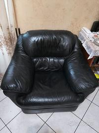 Poltrona in pelle nera presidenziale