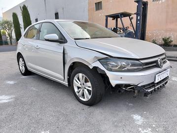 VW Polo 1.6 TDI 80cv 2018 SINISTRATA