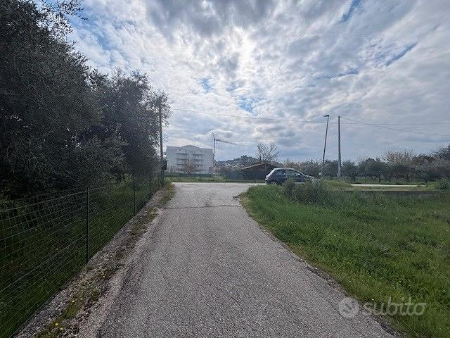 PE 131 Terreno con progetto villa singola - Vista 4