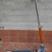 Monopattino marchio "Scooter"