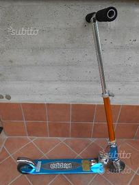 Monopattino marchio "Scooter"