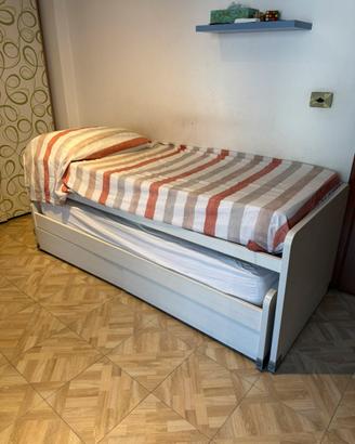 Letto a castello con cassettoni + materassi