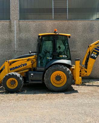 KOMATSU WB 97 R-8