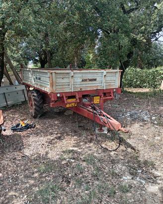 rimorchio agricolo 