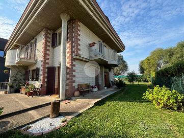 PORZIONE DI BIFAMILIARE A ROMANO DI LOMBARDIA