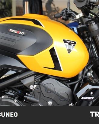 TRIUMPH Trident 660 Cosmic Yellow Abs