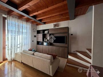 4 LOCALI A ALFIANELLO