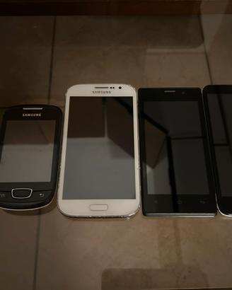 Lotto di smartphone e cellulari