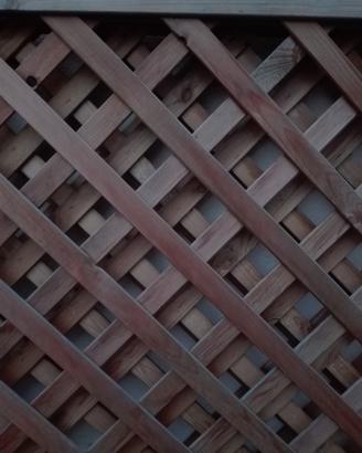 Grigliato "Mandorla" in legno 180x180