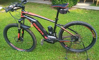 Bicicletta eletrica - Giant dirt-e