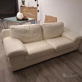divano 3 posti vera pelle