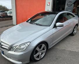 Mercedes-benz E 220 E 220 CDI Coupé BlueEFFICIENCY