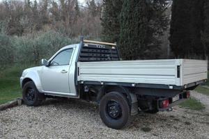Tata Xenon 4x4 chassis con cassone apribile 3 lati