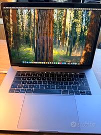MacBook Pro Retina 15” 2018