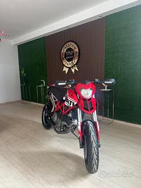 Ducati Hypermotard 796