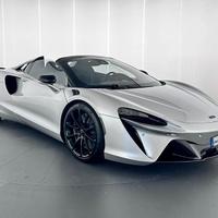 McLaren Artura Spider MY25 - McLaren Milano