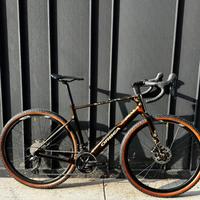 Gravel Orbea Terra M30Team L (usata)