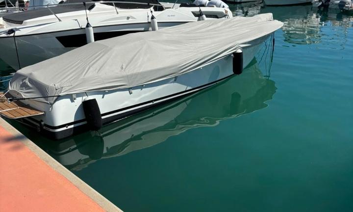 Barca original marine 8mt natante