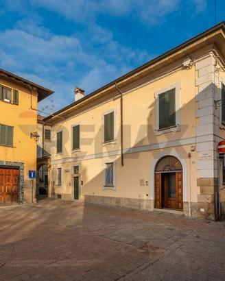Ufficio di pregio 135 mq in Villa Storica - Centro