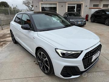Audi A1 SPB 30 TFSI S tronic Identity Black