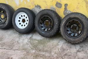 4 cerchi e gomme