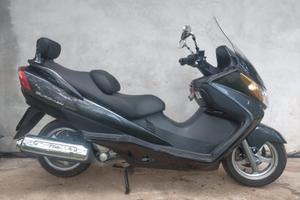 Suzuki Burgman 400