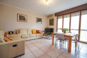 Trilocale con mansarda, terrazze e box doppio