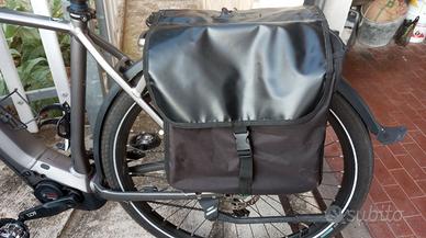 Borsoni laterali per bicicletta