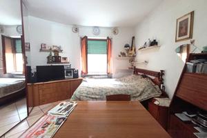 MONOLOCALE A STEZZANO