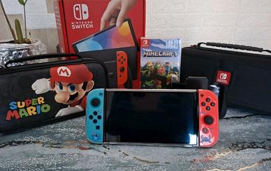 NINTENDO SWITCH OLED COME NUOVA+MINECRAFT, ACCESS.