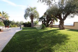 VILLA SINGOLA A TORTORETO