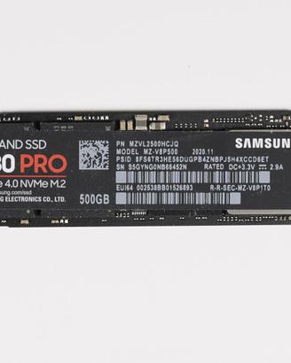 Samsung 980 PRO  SSD  PCle 4,0  NVMe  M.2