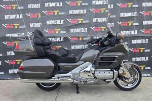 HONDA GL 1800 Airbag Video 360