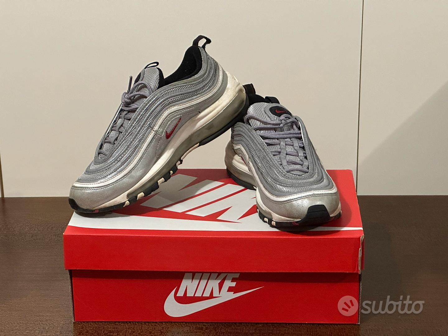 Silver nike outlet ultimo modello