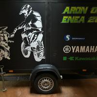 Carrello portamoto chiuso