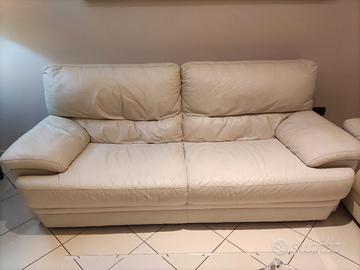 DIVANI  IN VERA PELLE (marca poltrone e sofà)
