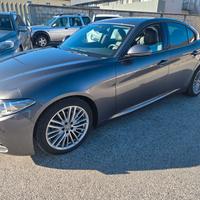 Alfa Romeo Giulia 2.2 Turbodiesel 150 CV AT8 Super